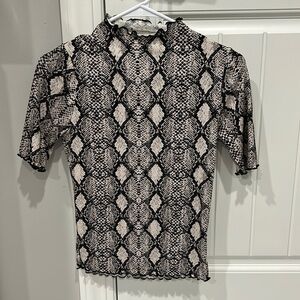 Snake skin body con shirt. Size small!